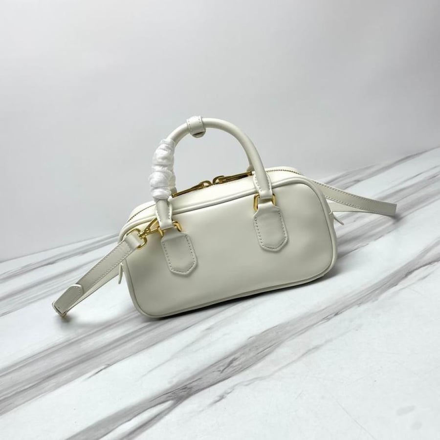 MiuMiu- Master Quality