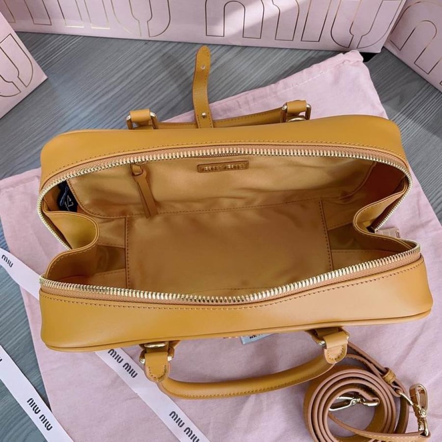 MiuMiu- Master Quality