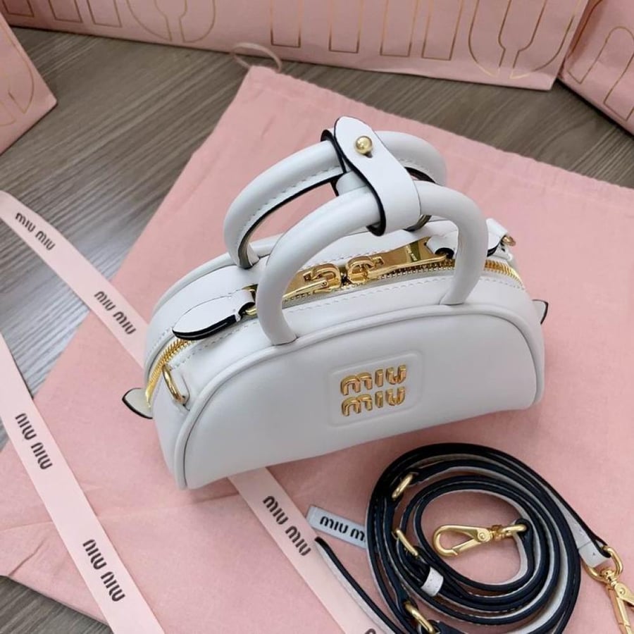 MiuMiu- Master Quality