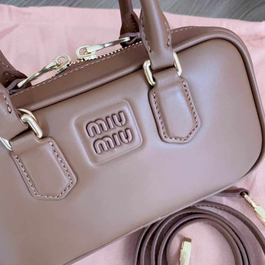 MiuMiu- Master Quality