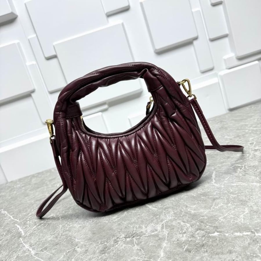 MiuMiu Wander- Masrter Quality