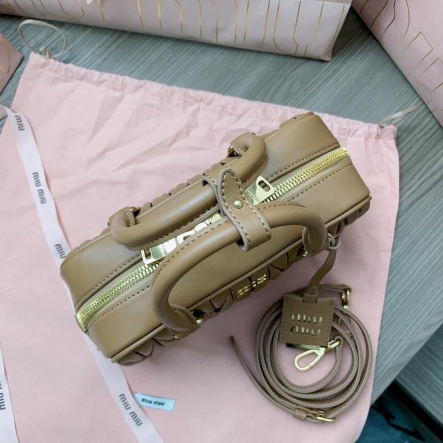 MiuMiu- Master Quality