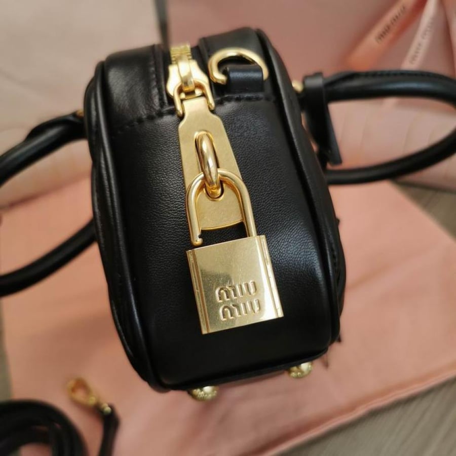 MiuMiu- Master Quality