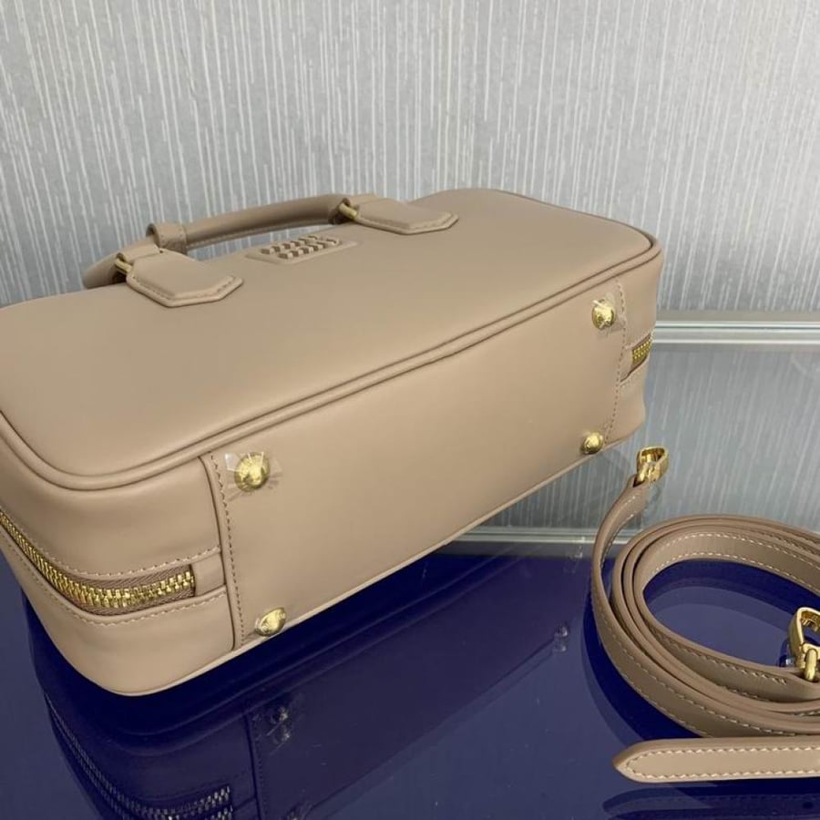 MiuMiu- Master Quality