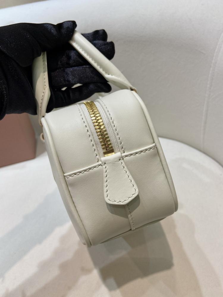 MiuMiu- Master Quality