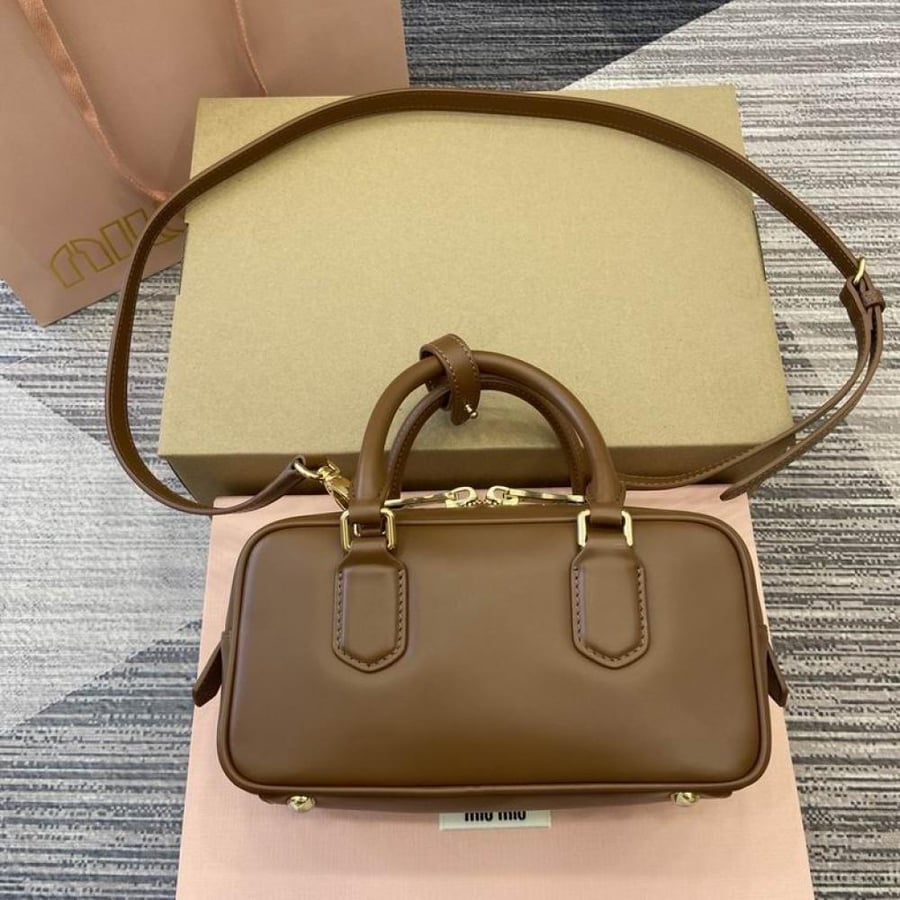 MiuMiu- Master Quality