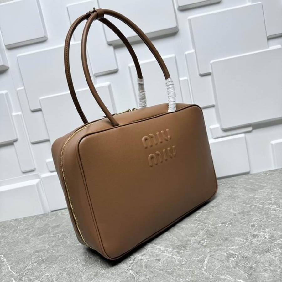 MiuMiu- Master Quality