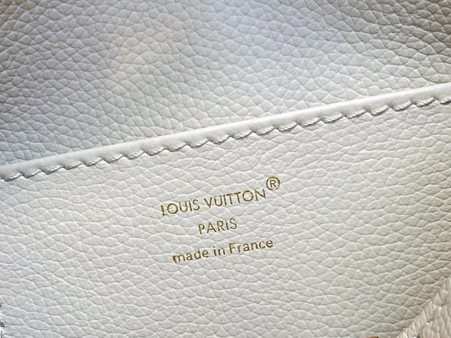 Capucine- Master Quality