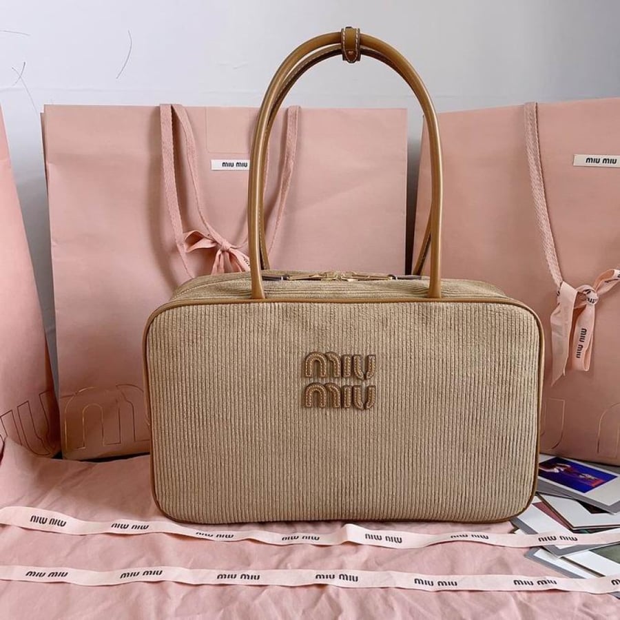 MiuMiu- Master Quality
