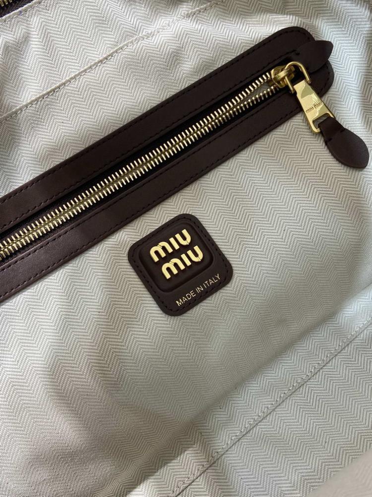 MiuMiu- Master Quality