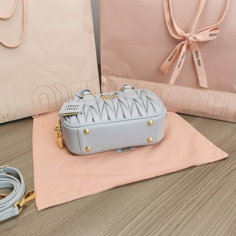 MiuMiu- Master Quality