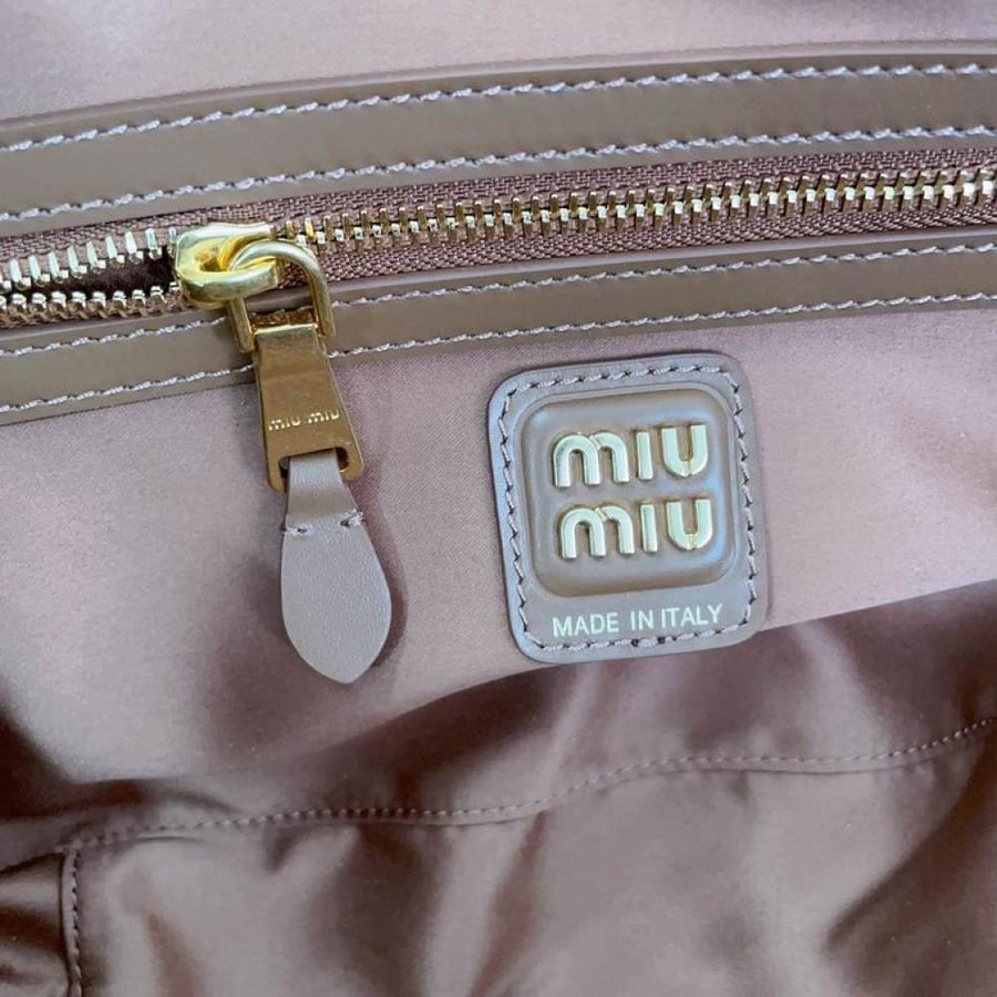 MiuMiu- Master Quality