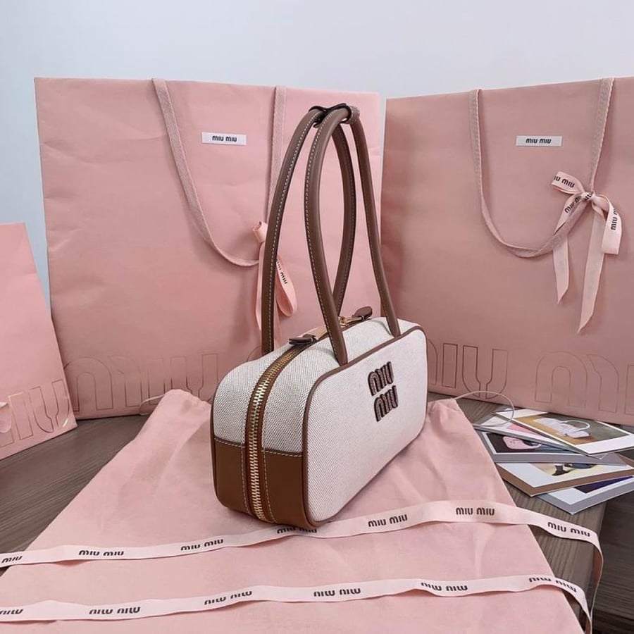 MiuMiu- Master Quality
