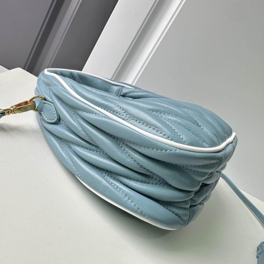 MiuMiu Wander- Master Quality