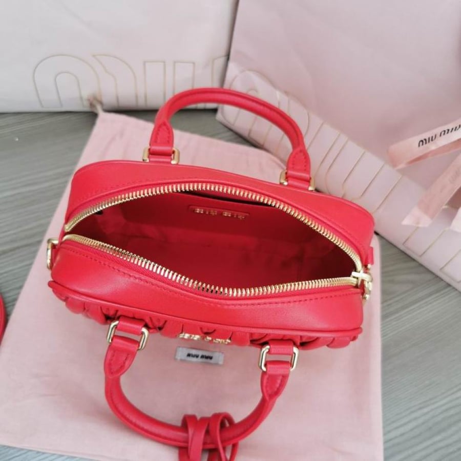 MiuMiu- Master Quality