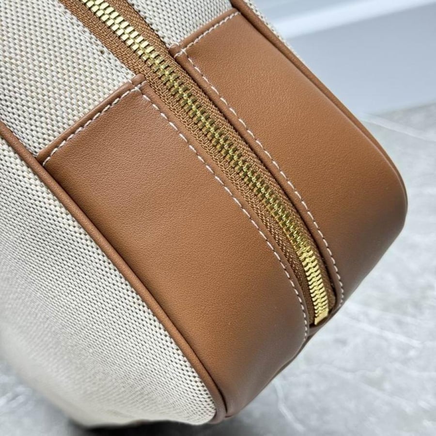 MiuMiu- Master Quality
