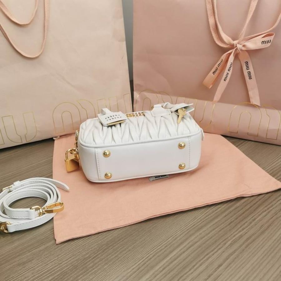 MiuMiu- Master Quality
