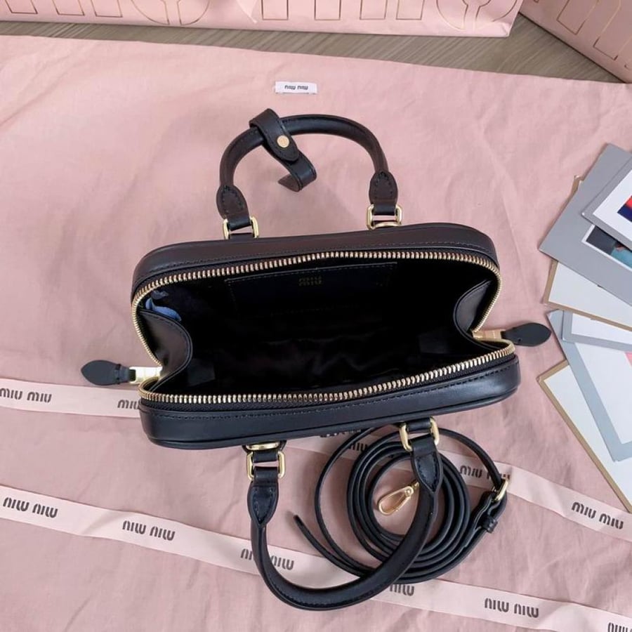 MiuMiu- Master Quality