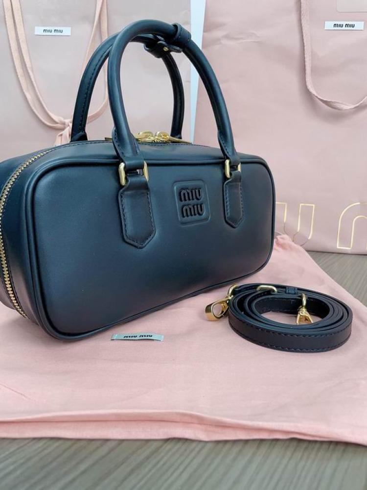 MiuMiu- Master Quality