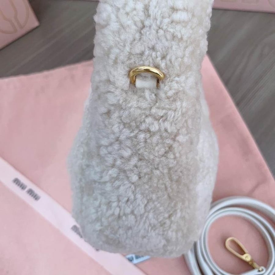 MiuMiu Wander- Master Quality