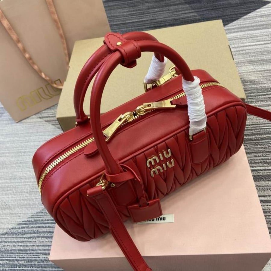MiuMiu- Master Quality