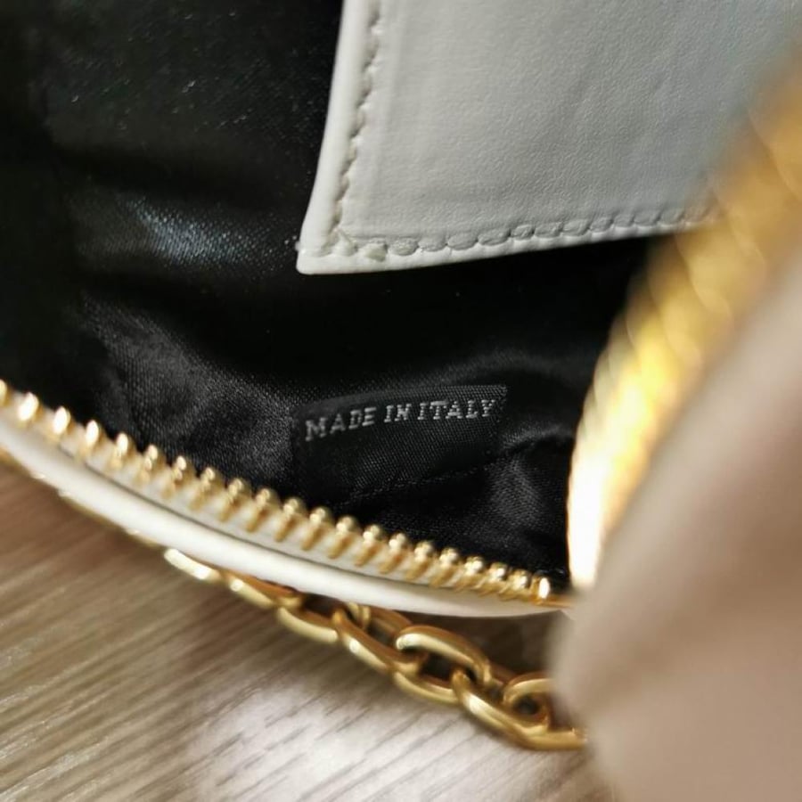 MiuMiu- Master Quality