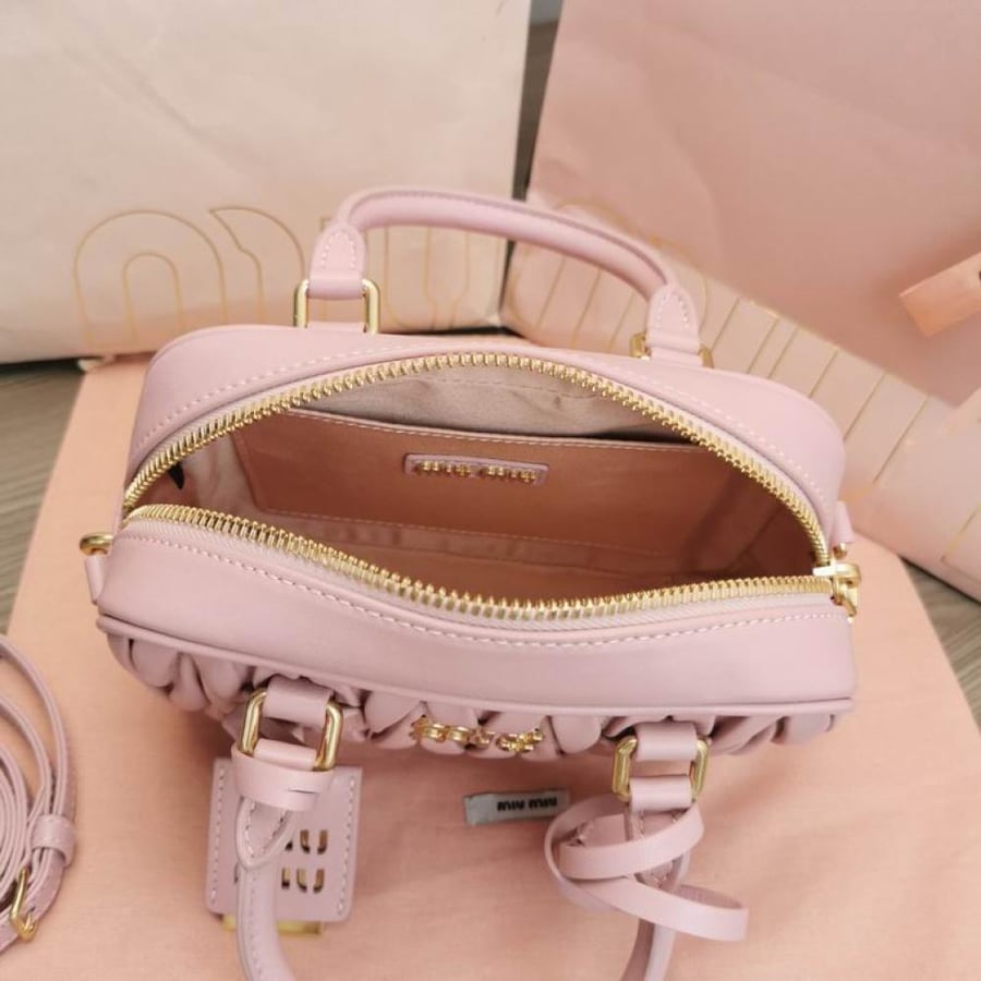 MiuMiu- Master Quality