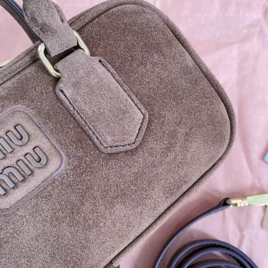 MiuMiu- Master Quality