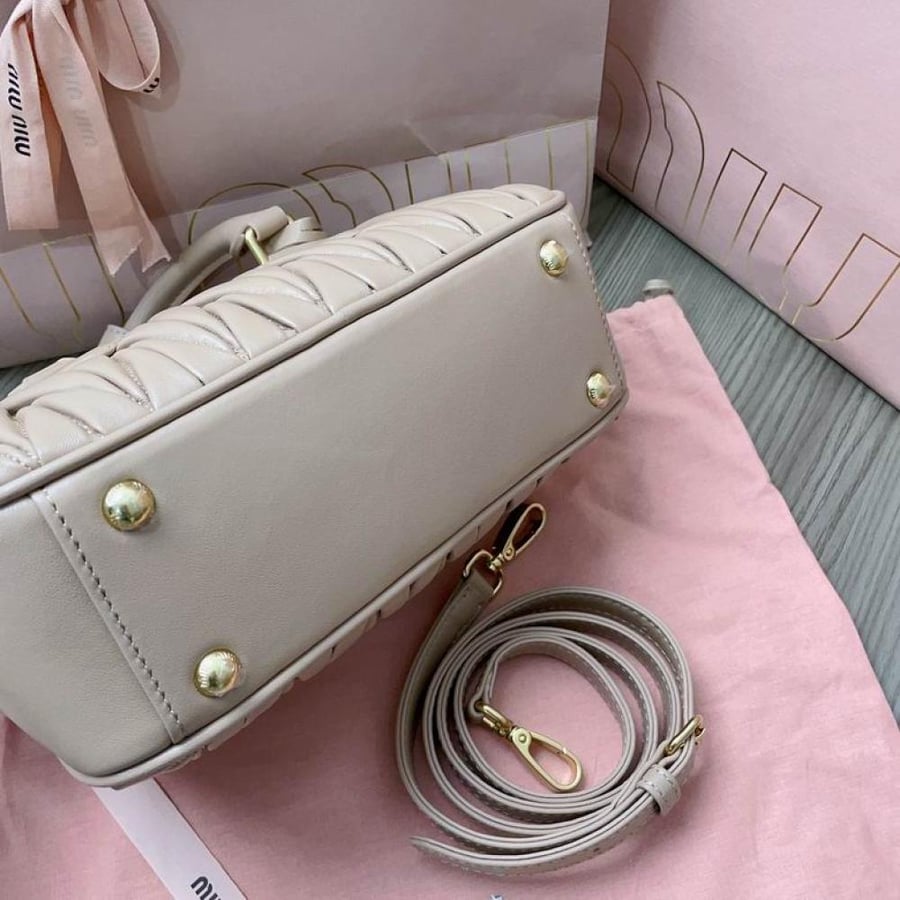 MiuMiu- Master Quality