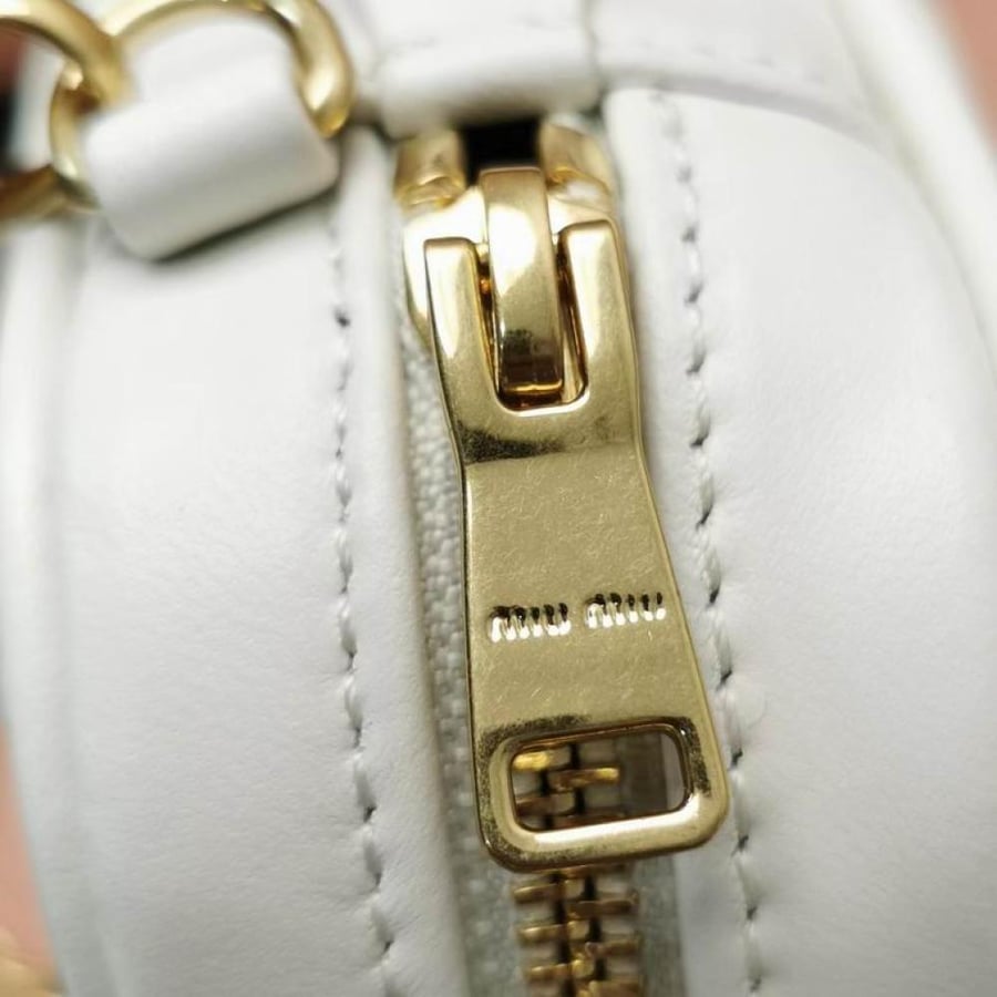 MiuMiu- Master Quality