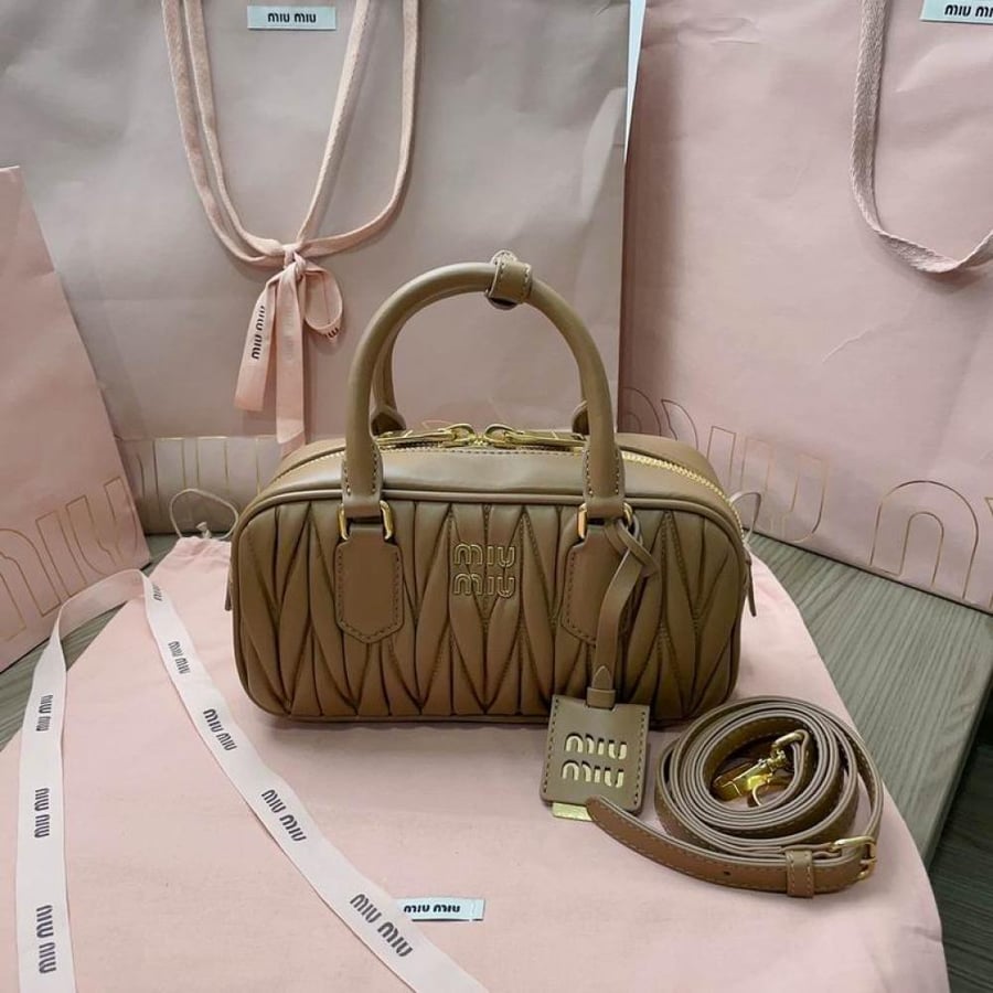 MiuMiu- Master Quality