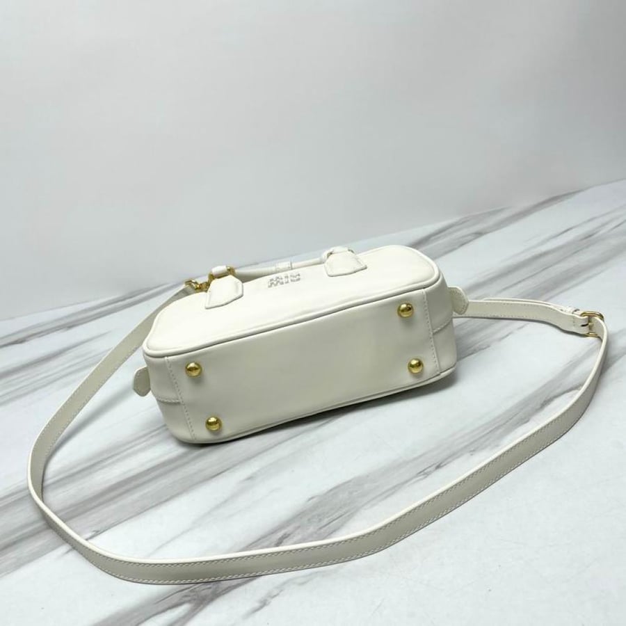 MiuMiu- Master Quality