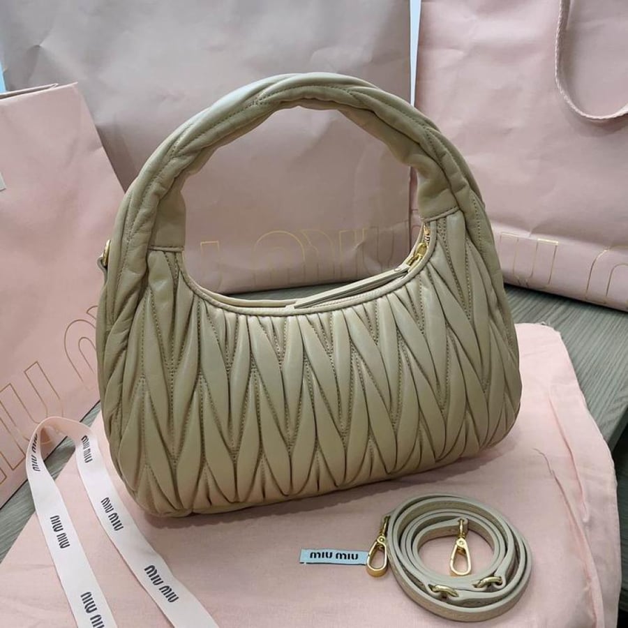 MiuMiu Wander- Master Quality