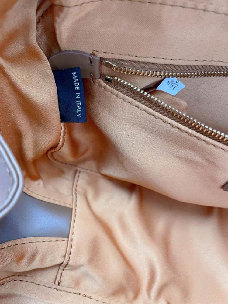 MiuMiu- Master Quality