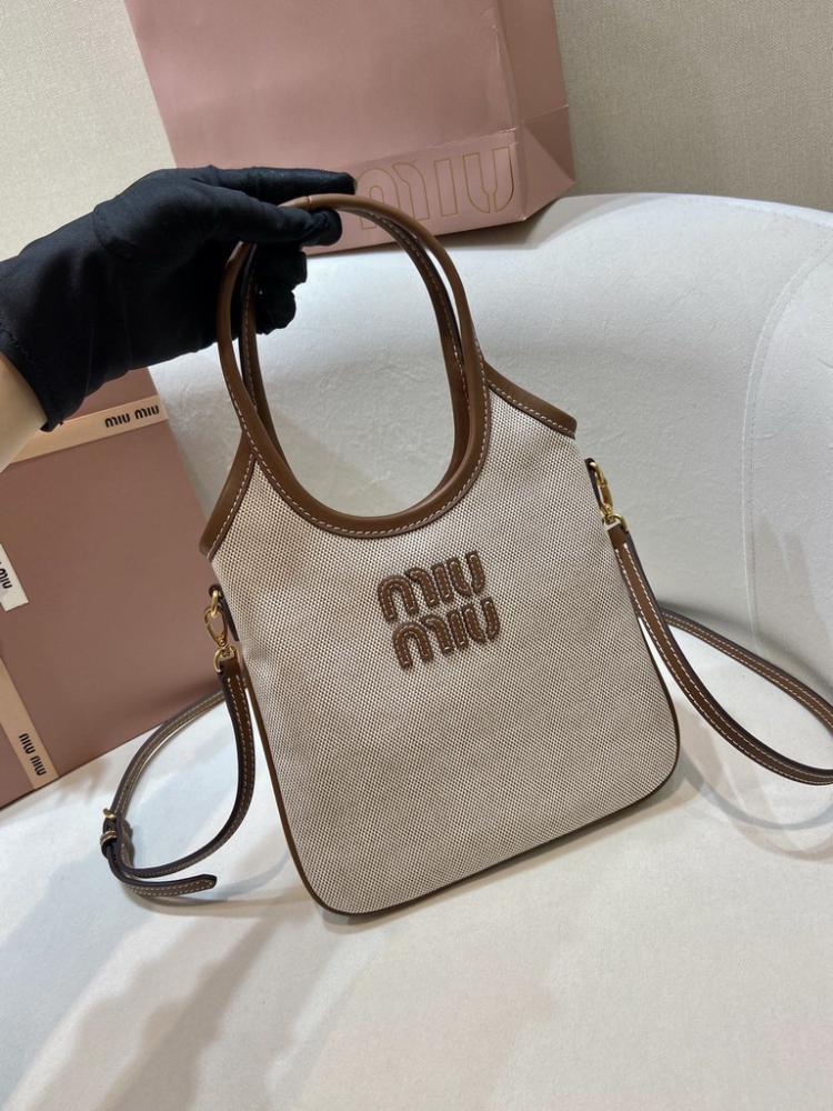 Miumiu- Master Quality