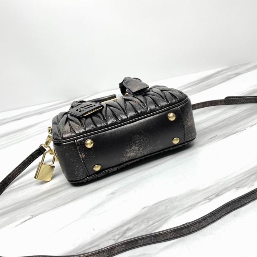 MiuMiu- Master Quality