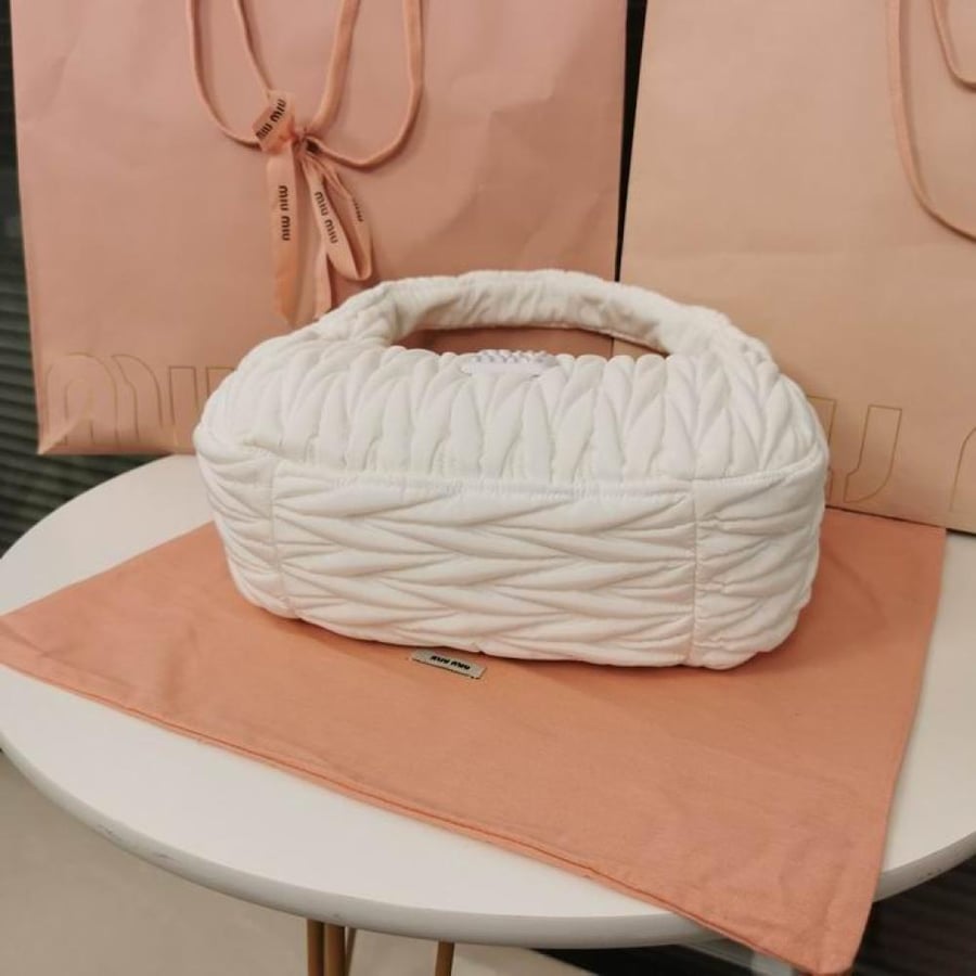 MiuMiu Wander- Master Quality