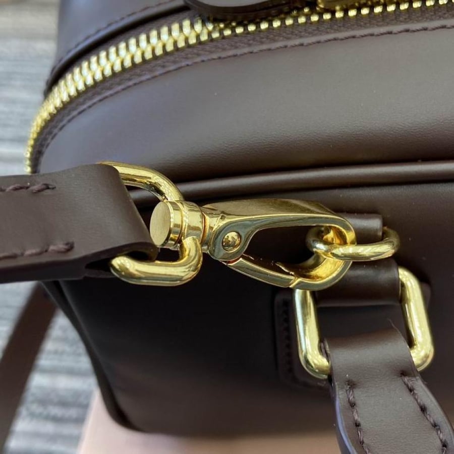 MiuMiu- Master Quality