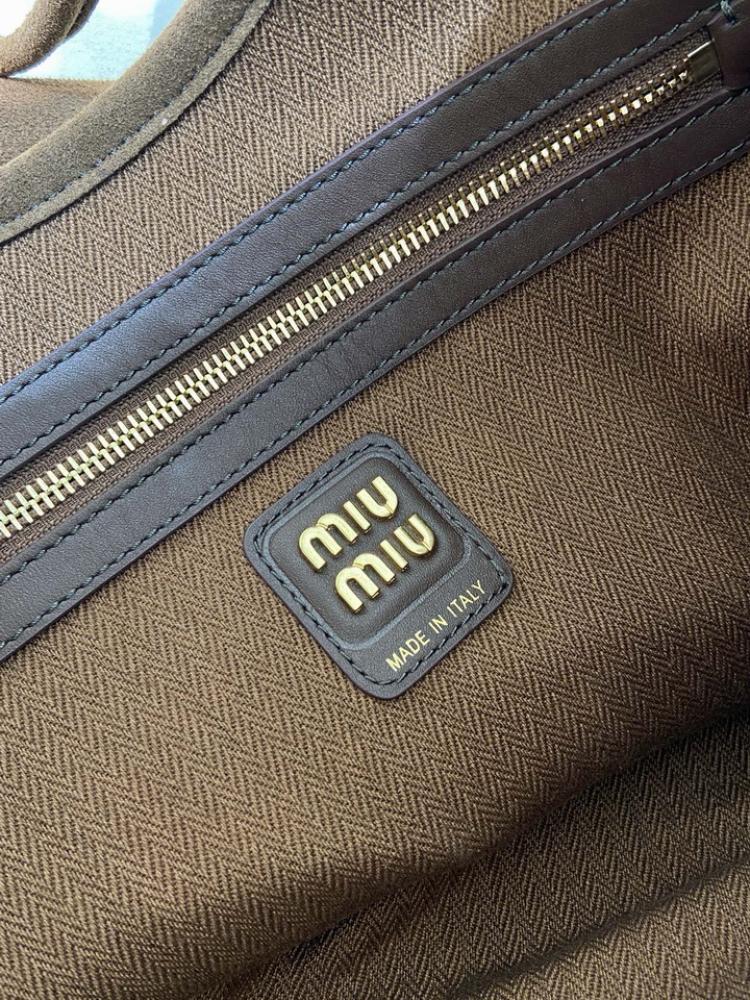 Miumiu- Master Quality