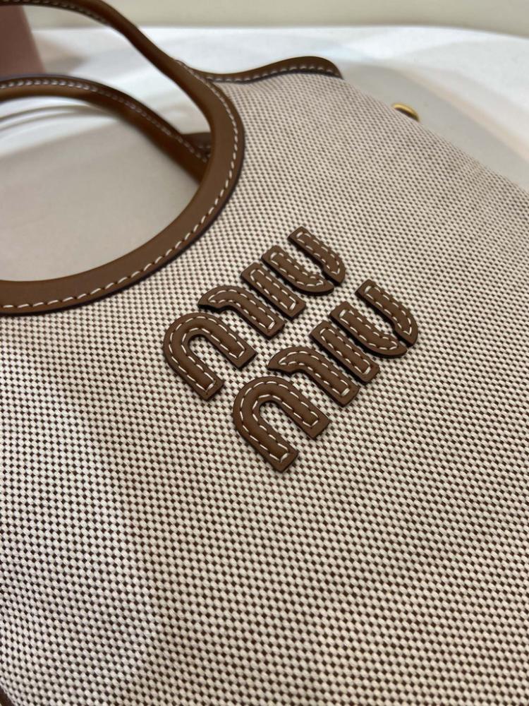 Miumiu- Master Quality