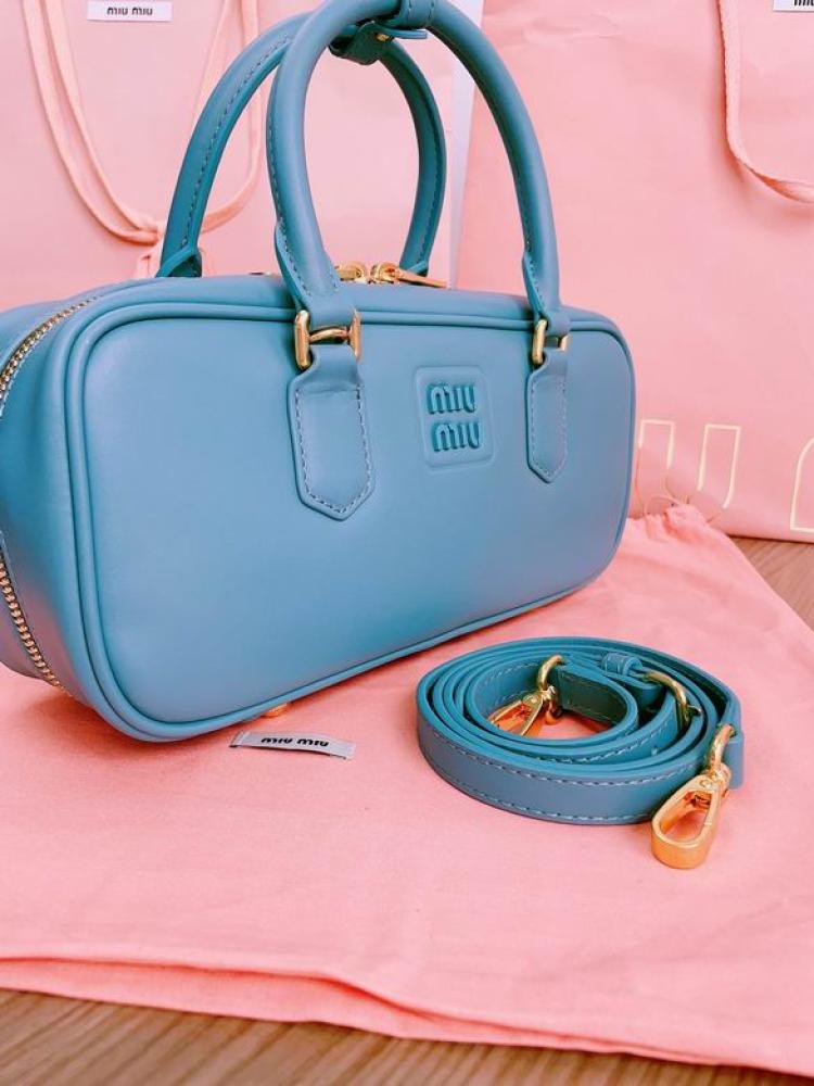 MiuMiu- Master Quality