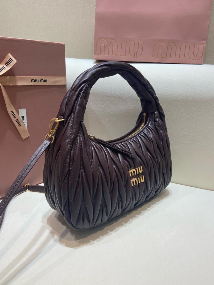 MiuMiu Wander- Master Quality