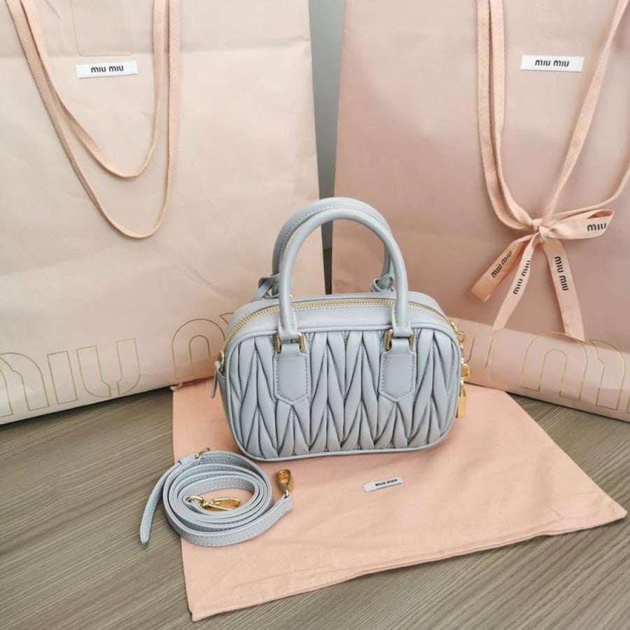 MiuMiu- Master Quality