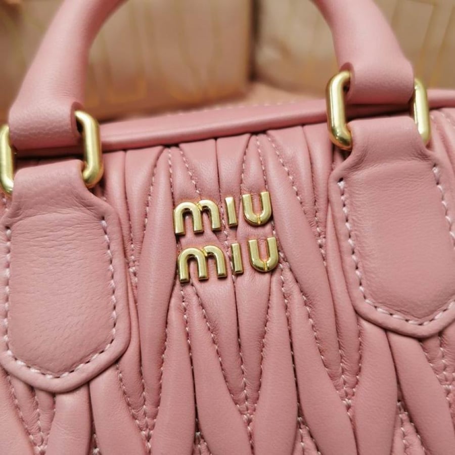 MiuMiu- Master Quality