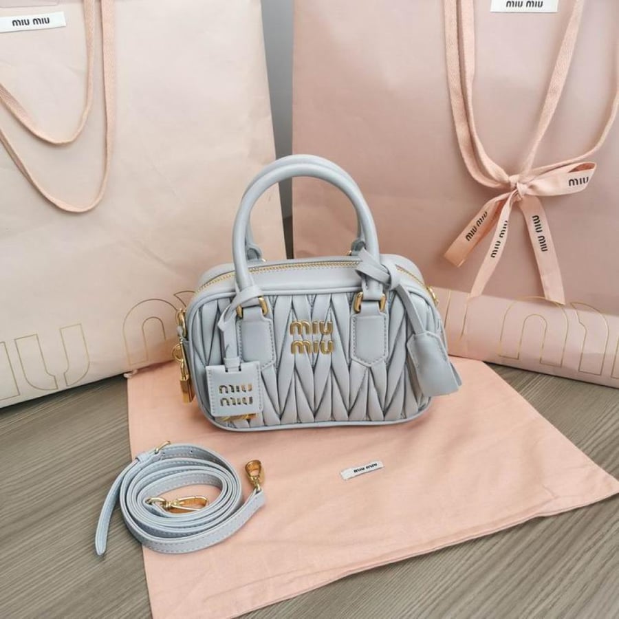 MiuMiu- Master Quality