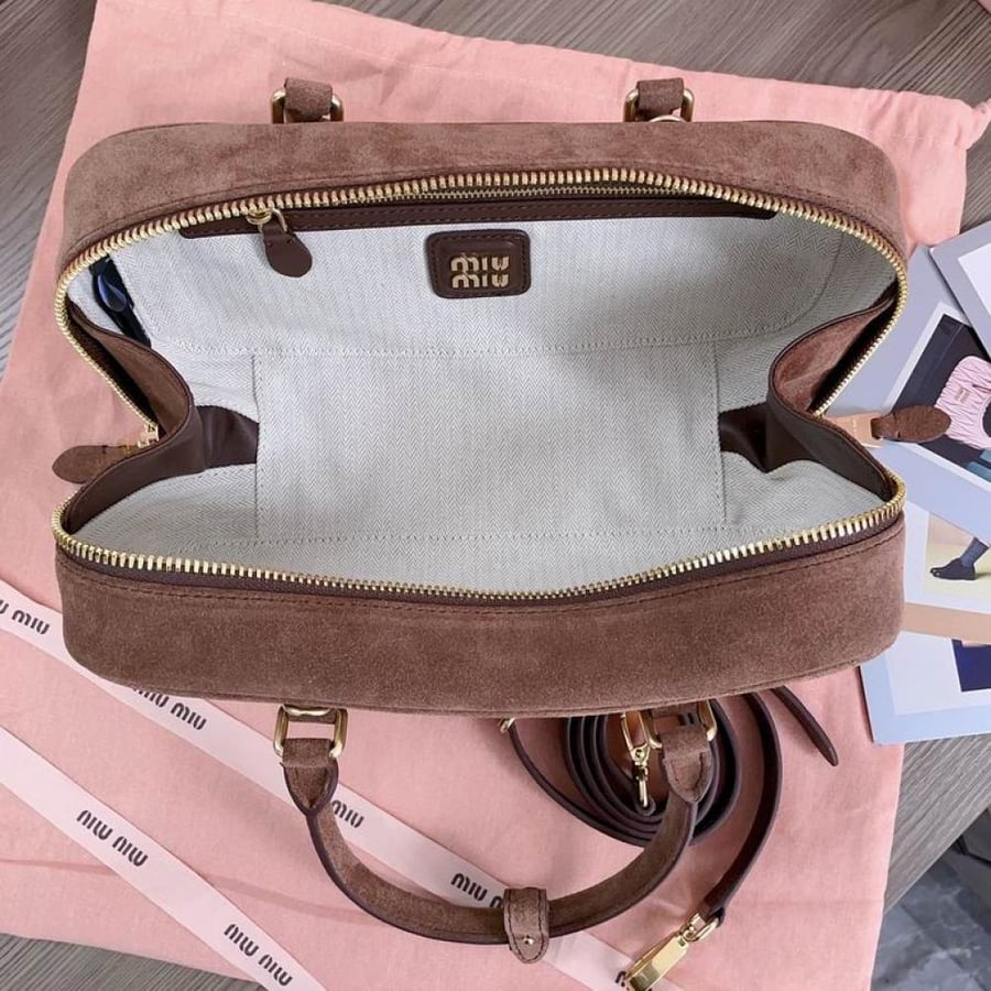 MiuMiu- Master Quality