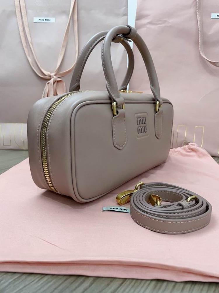 MiuMiu- Master Quality