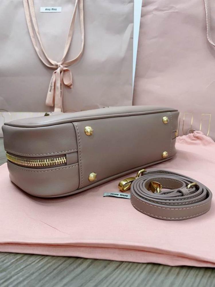 MiuMiu- Master Quality