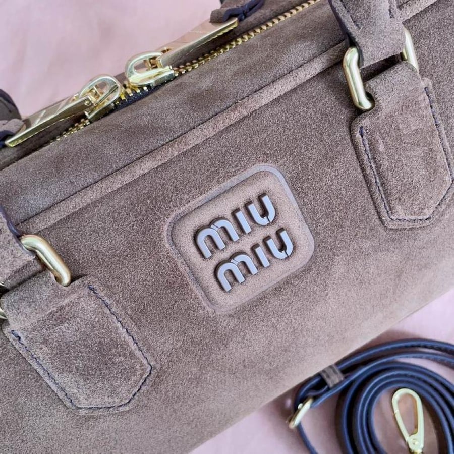 MiuMiu- Master Quality