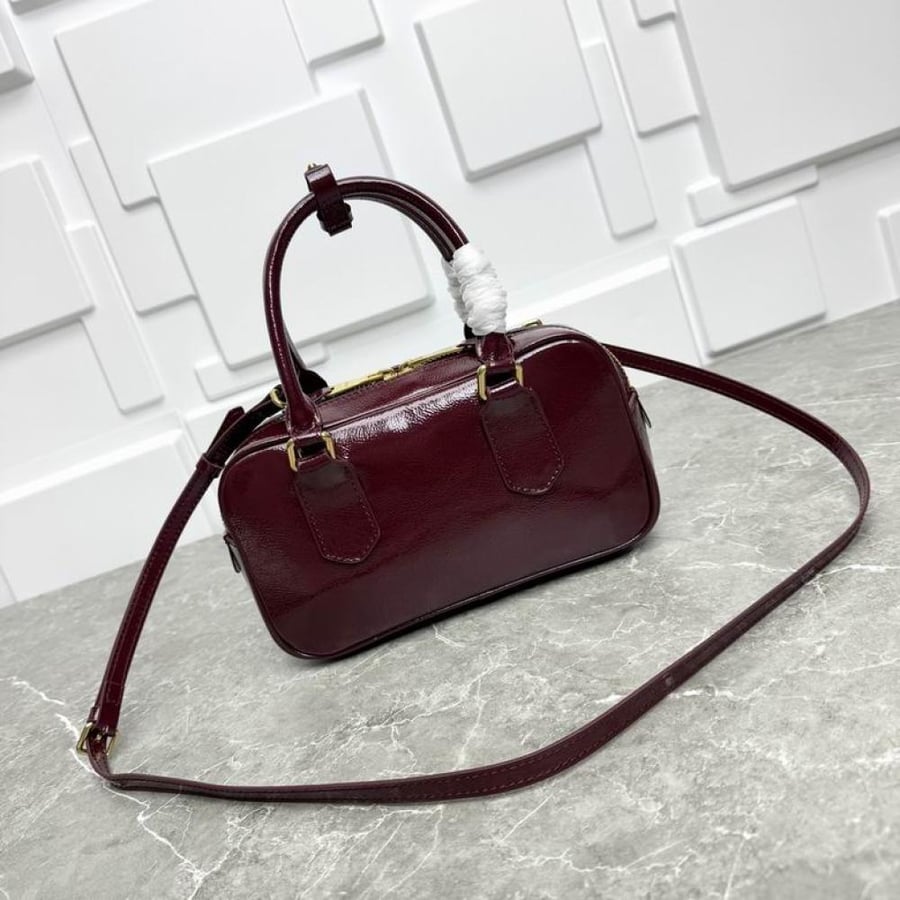 MiuMiu- Master Quality